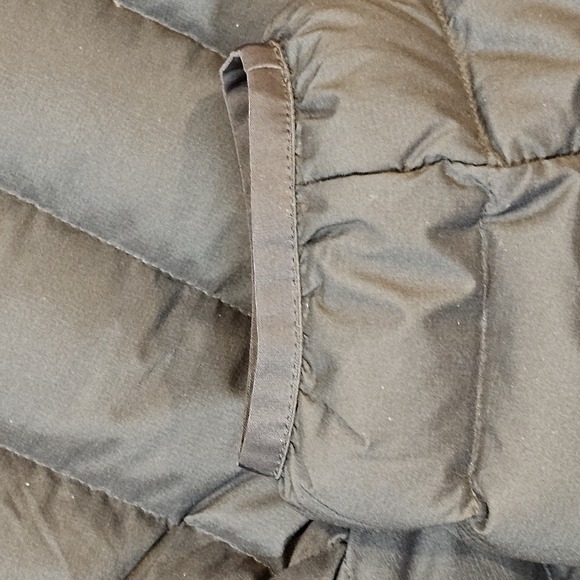 Mountain Hardwear Mens XL Deloro Down Jacket Black Full Zip 650 Fill Embroidered - Picture 8 of 15